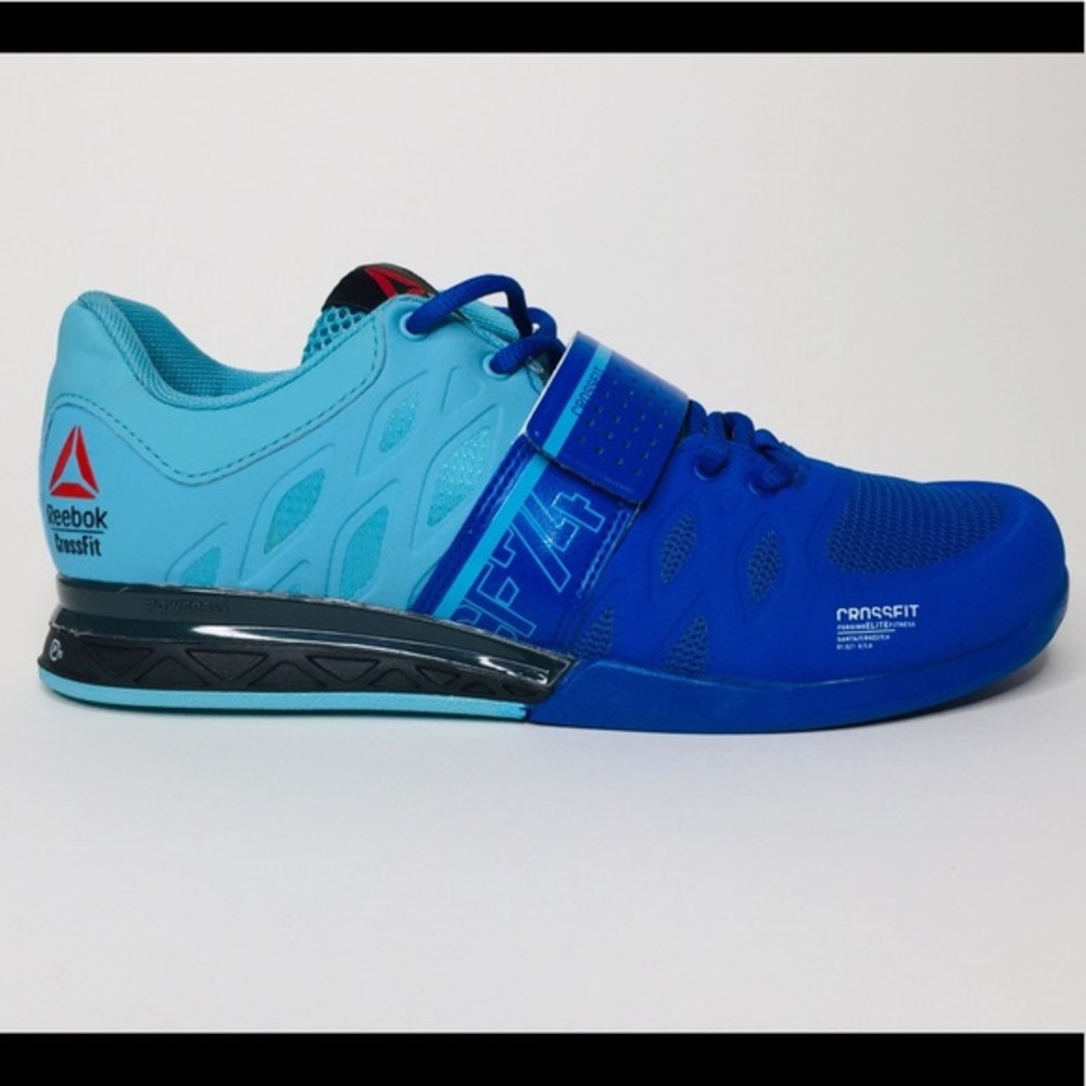 Light/dark blue reebok CrossFit Cf74